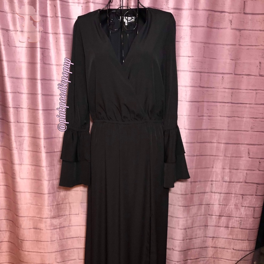 Waverly Grey Darcie Black Flared Sleeve Dress NWT - Picture 2 of 6